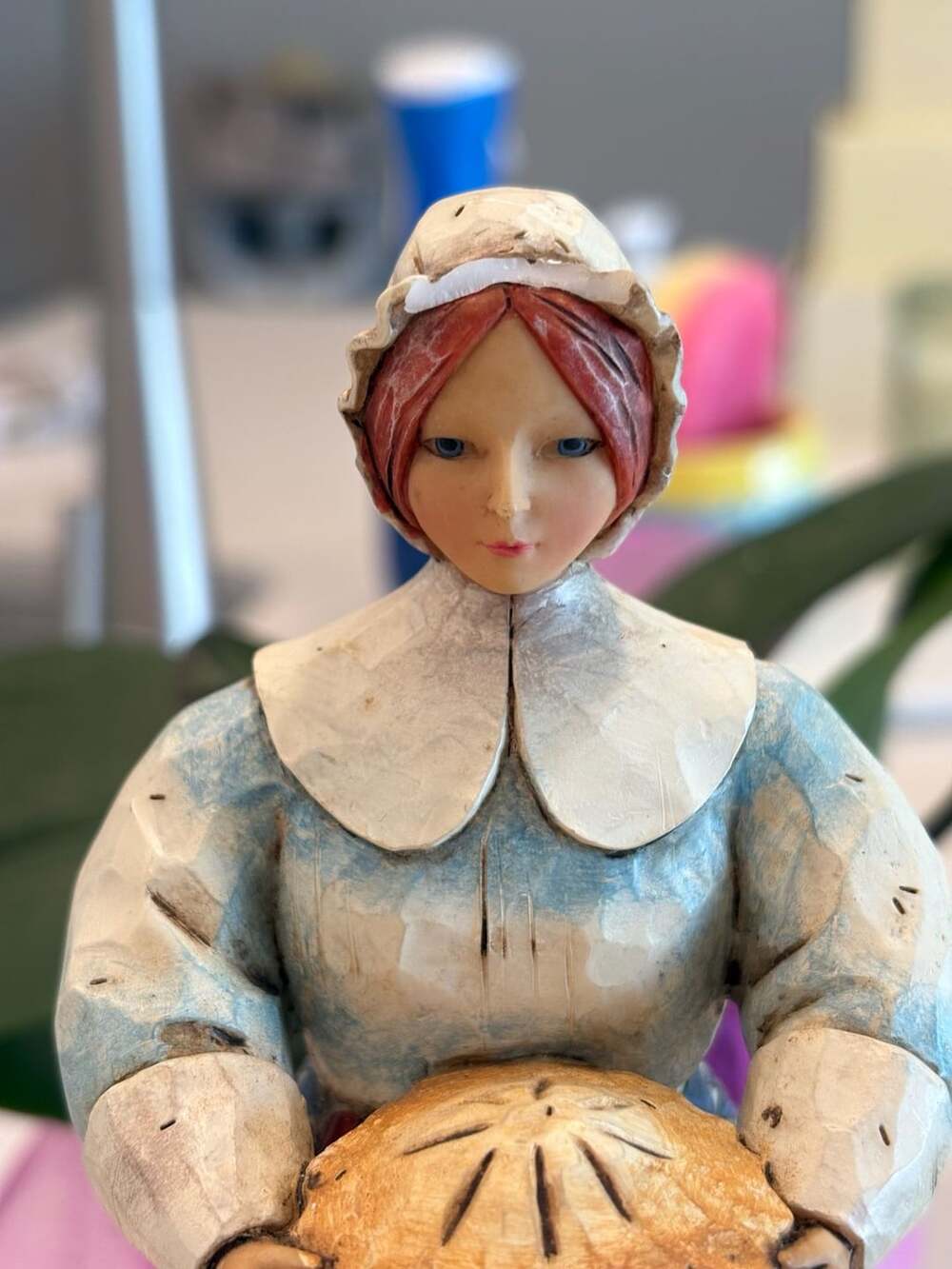 Jim Shore Heartwood Creek 2004 Give Thanks Thanksgiving Pilgrim Woman Figurine - Picture 3 of 13